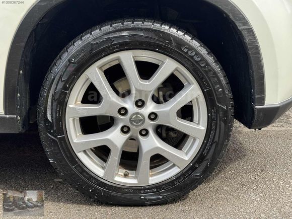 2012 X-TRAİL 2.0 DCI 4X4 PLATİNUM CAM TAVAN OTOMATİK DEĞİŞENSİZ