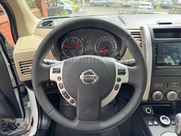 2012 X-TRAİL 2.0 DCI 4X4 PLATİNUM CAM TAVAN OTOMATİK DEĞİŞENSİZ