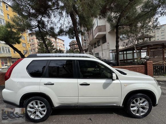 2012 X-TRAİL 2.0 DCI 4X4 PLATİNUM CAM TAVAN OTOMATİK DEĞİŞENSİZ