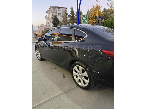 Sahibinden Opel Astra 1.6 Edition 2013 Model 