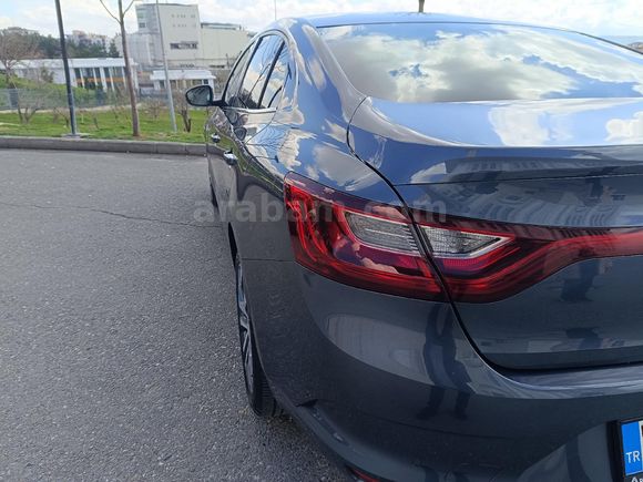 Sahibinden Renault Megane 1.3 TCe Icon 2024 Model