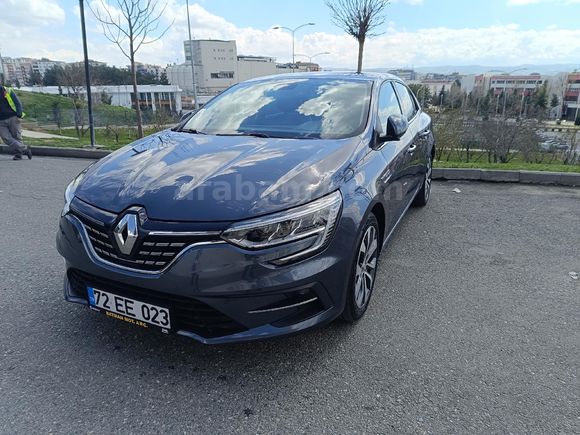 Sahibinden Renault Megane 1.3 TCe Icon 2024 Model