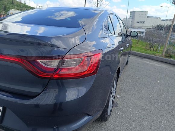 Sahibinden Renault Megane 1.3 TCe Icon 2024 Model