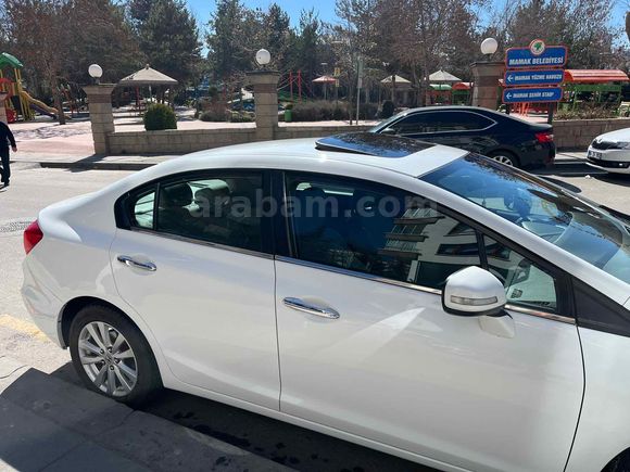 Sahibinden Honda Civic 1.6i VTEC Elegance 2012 Model 