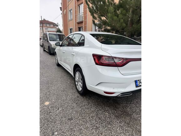 Sahibinden Renault Megane 1.3 TCe Touch 2025 Model Kütahya