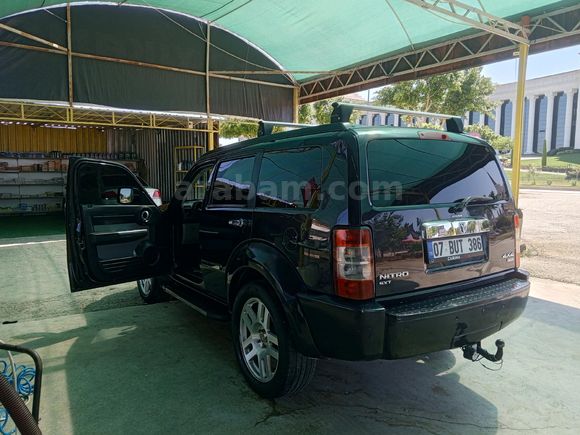 Sahibinden Dodge Nitro 2.8 CRD SXT 2010 Model Antalya