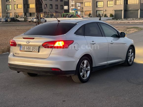 Sahibinden Ford Focus 1.6 TDCi Style 2015 Model