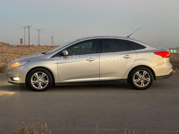 Sahibinden Ford Focus 1.6 TDCi Style 2015 Model