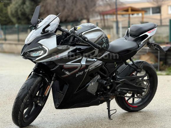 2023 MODEL CFMOTO 250SR 4.800Km_AKSASUARLI