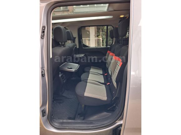 Sahibinden Citroen Berlingo 1.5 BlueHDI Shine Bold 2023 Model  43000 km Gri