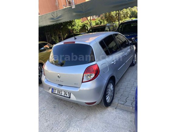 Sahibinden Otomatik Renault Clio 1.5 dCi Extreme 2012 Model 