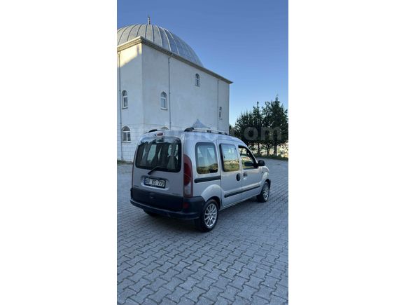 Sahibinden Renault Kangoo 1.4 RTE 2001 Model 