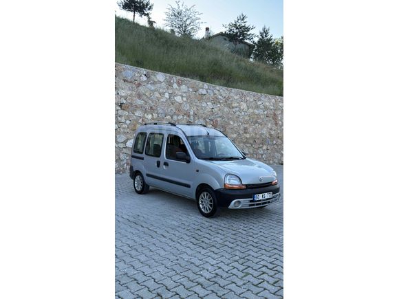 Sahibinden Renault Kangoo 1.4 RTE 2001 Model 