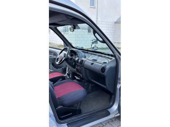 Sahibinden Renault Kangoo 1.4 RTE 2001 Model 