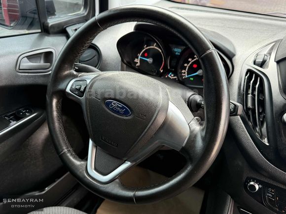 2022 COURİER 1.5 TDCİ DELUXE GÖRÜNÜM _EKRAN_ FULL