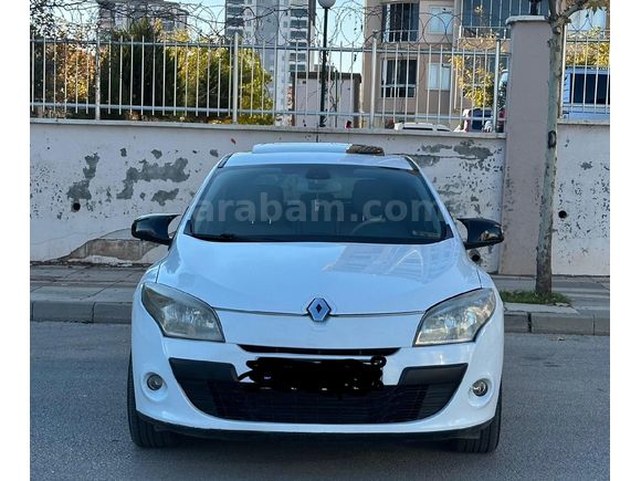 Sahibinden Renault Megane 1.5 dCi Privilege 2012 Model
