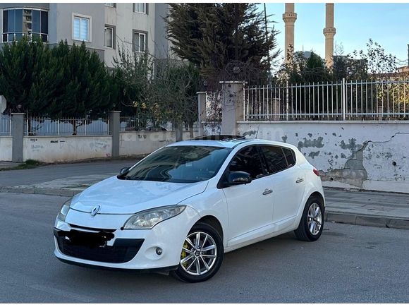 Sahibinden Renault Megane 1.5 dCi Privilege 2012 Model