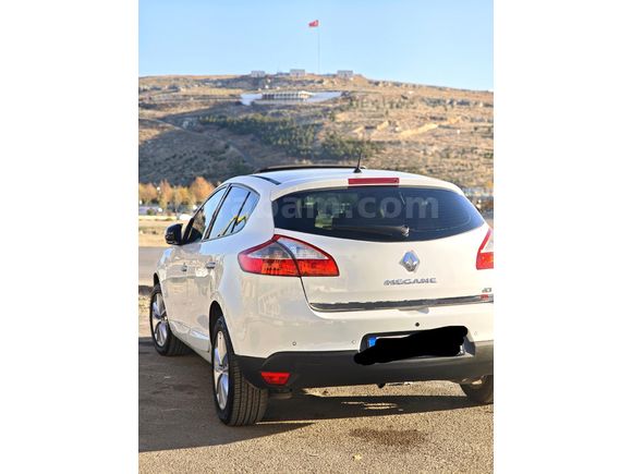 Sahibinden Renault Megane 1.5 dCi Privilege 2012 Model