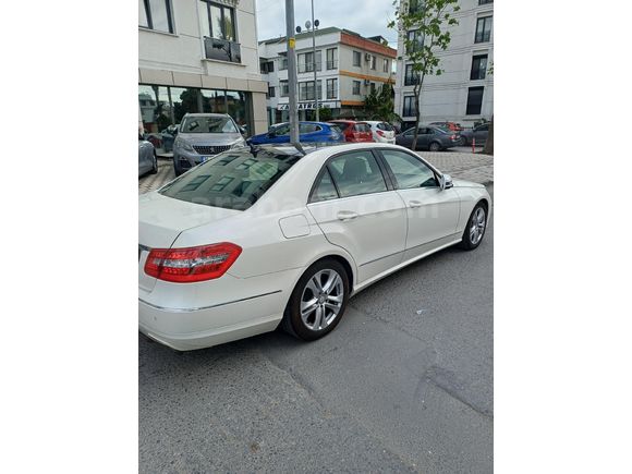 Sahibinden Mercedes - Benz E 250 CGI BlueEFFICIENCY Avantgarde 2012 Model SADECE 38.000 KM DE  l