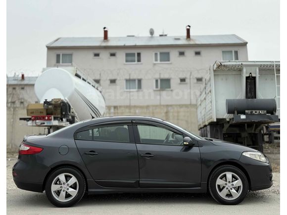 Galeriden Renault Fluence 1.5 dCi Extreme 2010 Model Van