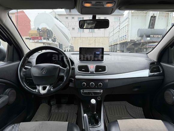 Galeriden Renault Fluence 1.5 dCi Extreme 2010 Model Van