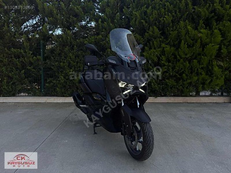 Galeriden Yamaha X-Max 250 Tech Max 2025 Model Mersin 6.001 km