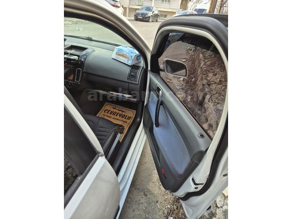 2004 POLO 1.4 BASICLINE TRAMERSİZ DEĞİŞENSİZ KLİMALI