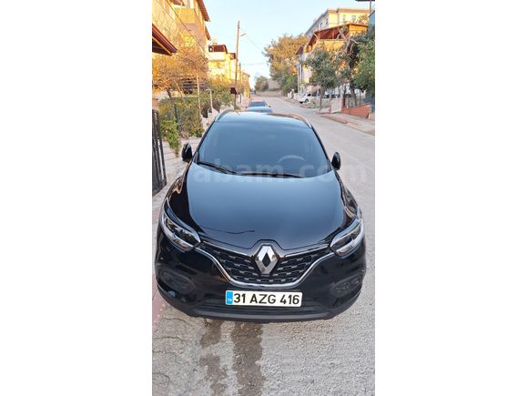 Sahibinden Renault Kadjar 1.3 TCE Touch Roof 2020 Model