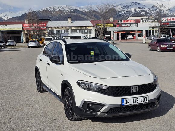 Sahibinden Fiat Egea Cross 1.4 Fire Street 2023 Model