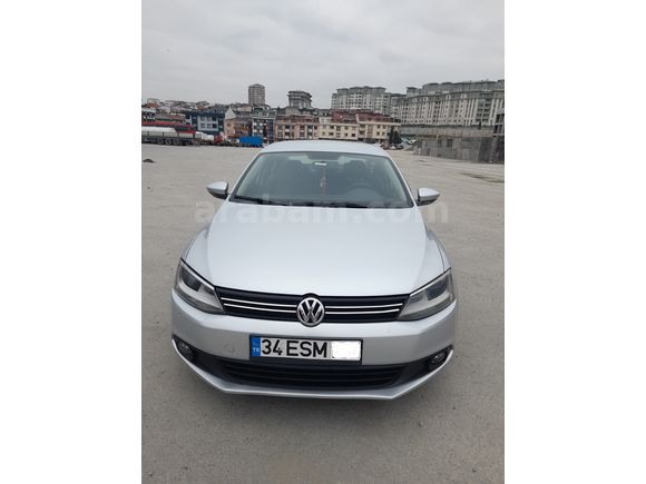 Sahibinden 2011 Volkswagen Jetta 1.6 TDi 105 HB DSG 7 İleri Otamatik Şanzuman Trendline