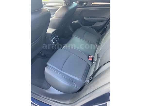Sahibinden Renault Megane 1.3 TCe Icon 2025 Model 