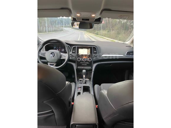 Sahibinden Renault Megane 1.3 TCe Icon 2025 Model 