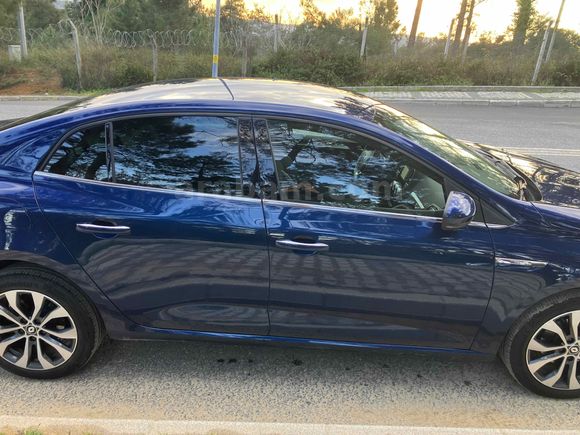 Sahibinden Renault Megane 1.3 TCe Icon 2025 Model 