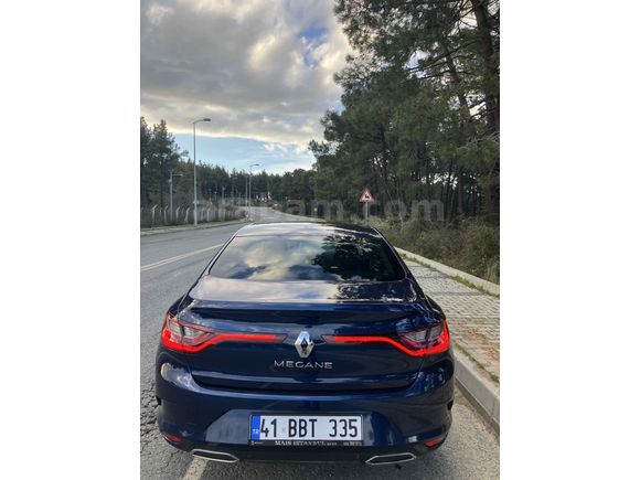 Sahibinden Renault Megane 1.3 TCe Icon 2025 Model 