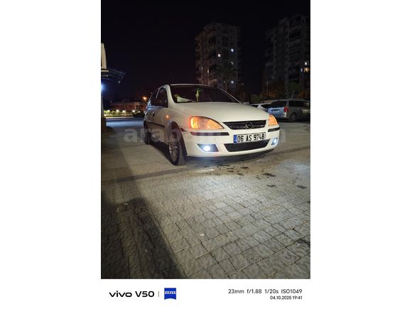 Sahibinden Opel Corsa 1.3 CDTI Cosmo 2005 Model  323.500 km Beyaz