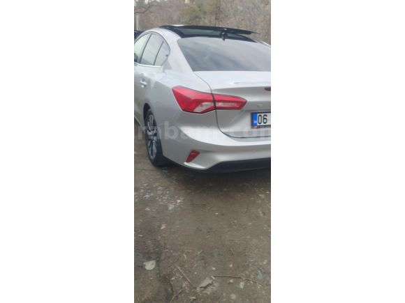 Sahibinden Ford Focus 1.5 TDCi Titanium X 2024 Model