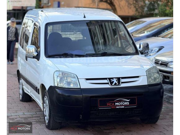 -MCA-2004 PEUGEOT PARTNER-KLİMALI-CAMLI VAN ÇİFT SÜRGÜ-TEK KAPAK