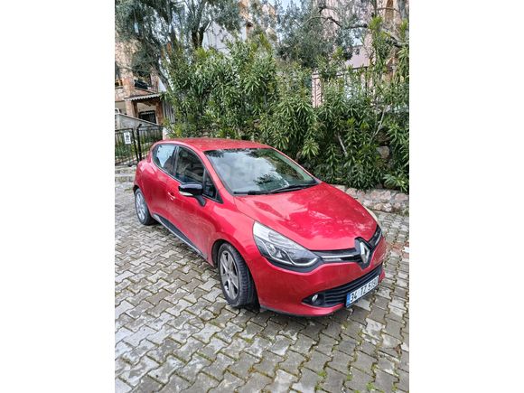 Sahibinden Renault Clio 0.9 TCe Icon 2012 Model  6.005 km Kırmızı
