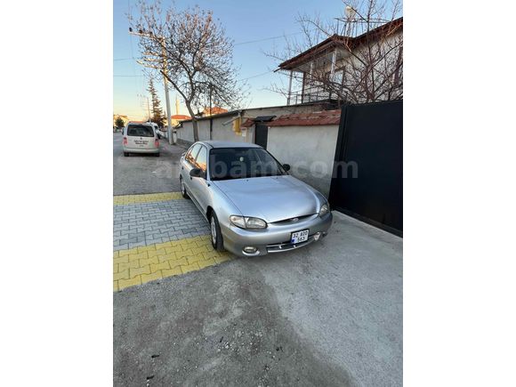 Sahibinden Hyundai Accent 1.5 GLS 1999 Model 