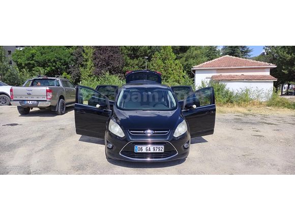Sahibinden Ford C-Max 1.6 TDCi Titanium 2011 Model  244000 km Siyah