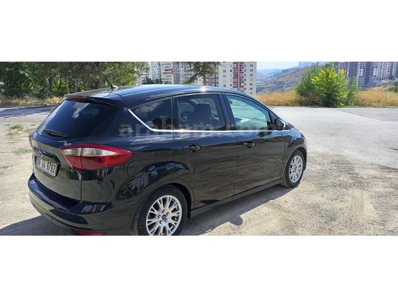 Sahibinden Ford C-Max 1.6 TDCi Titanium 2011 Model  244000 km Siyah