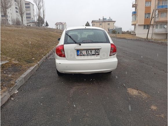 Sahibinden Kia Rio 1.5 Comfort 2005 Model