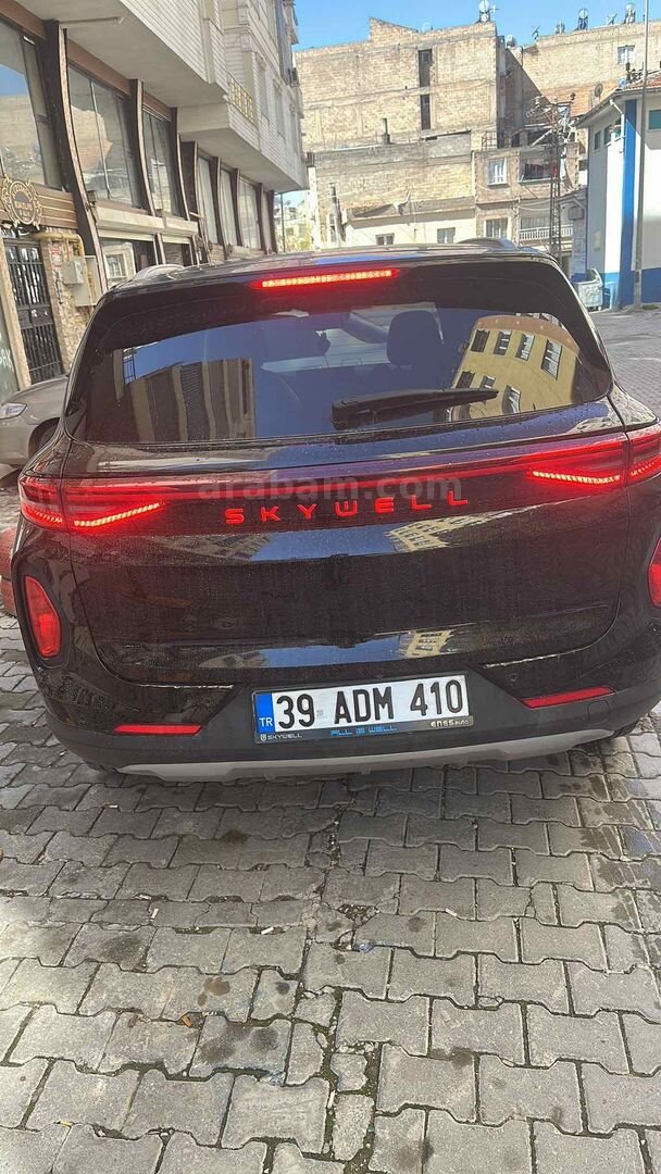 Sahibinden Skywell ET5 Comfort Plus 2022 Model İstanbul 47.000 km Siyah 7