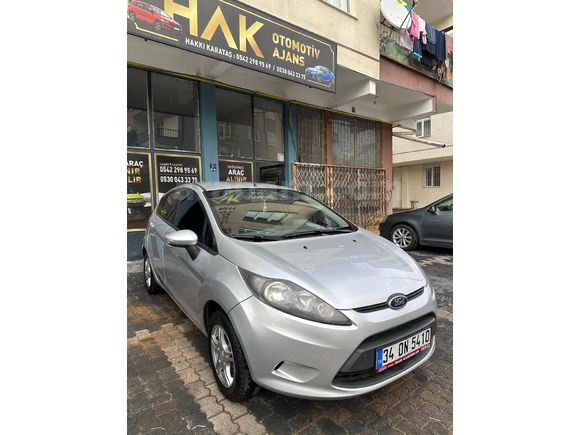 Galeriden Ford Fiesta 1.4 TDCi Trend 2011 Model Kayseri