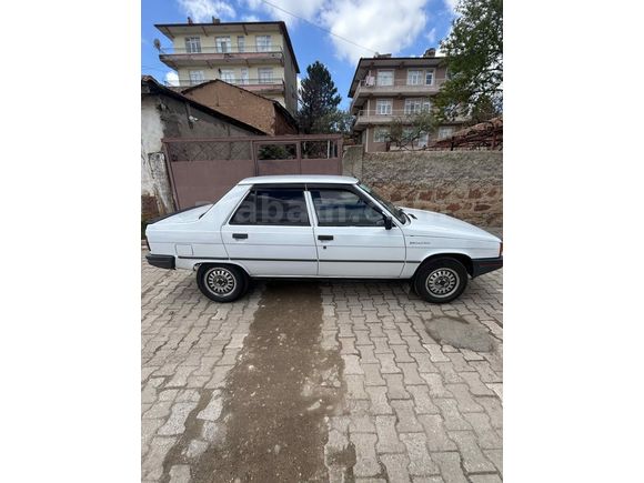 Sahibinden Renault R 9 1.4 Broadway 1993 Model 