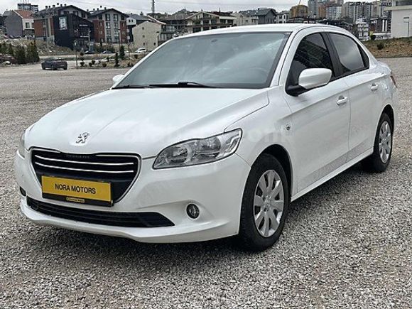 2013 MODEL 1.6 HDI ACTİVE MOTOR MEKANİK HATASIZ ARAÇ