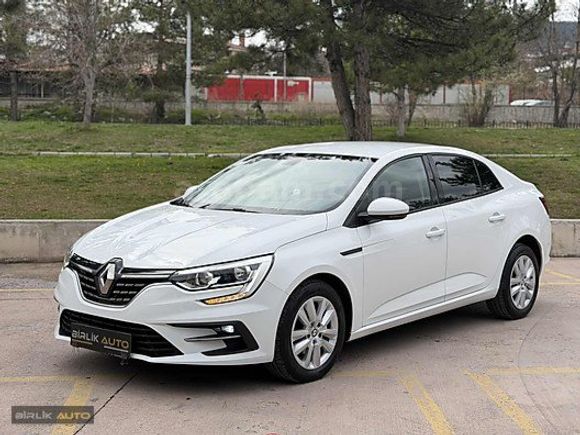BİRLİK AUTO'DAN 2022MEGANE 1.3TCE JOYCOMFORT 41.000KM BOYASIZ