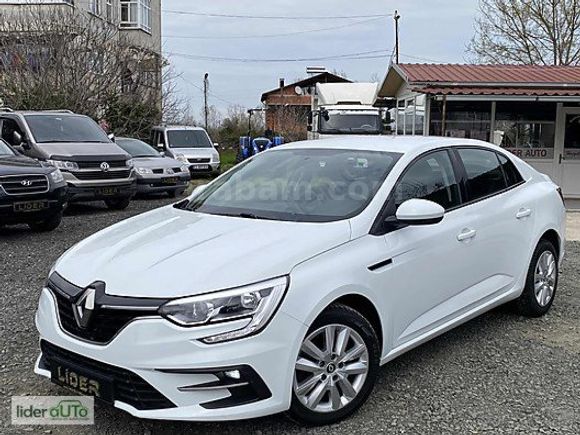 LİDER-2022 RENAULT MEGANE 1.3 TCE BOYASIZ BAKIMLI 82.000KM