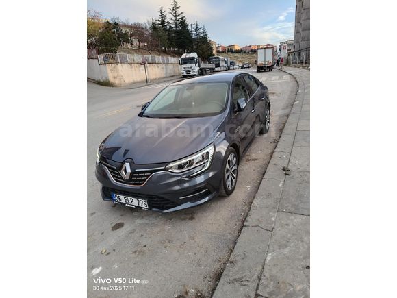 Sahibinden Renault Megane 1.3 TCe Icon 2023 Model