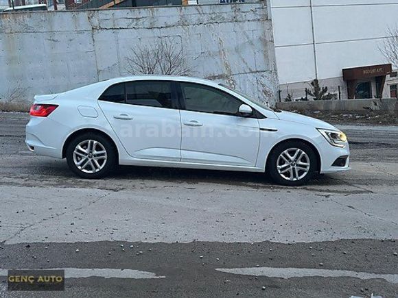0.68 KREDİ İMKANI İLE GENÇ AUTO'DAN 2020 MODEL RENAULT MEGANE HATASIZ